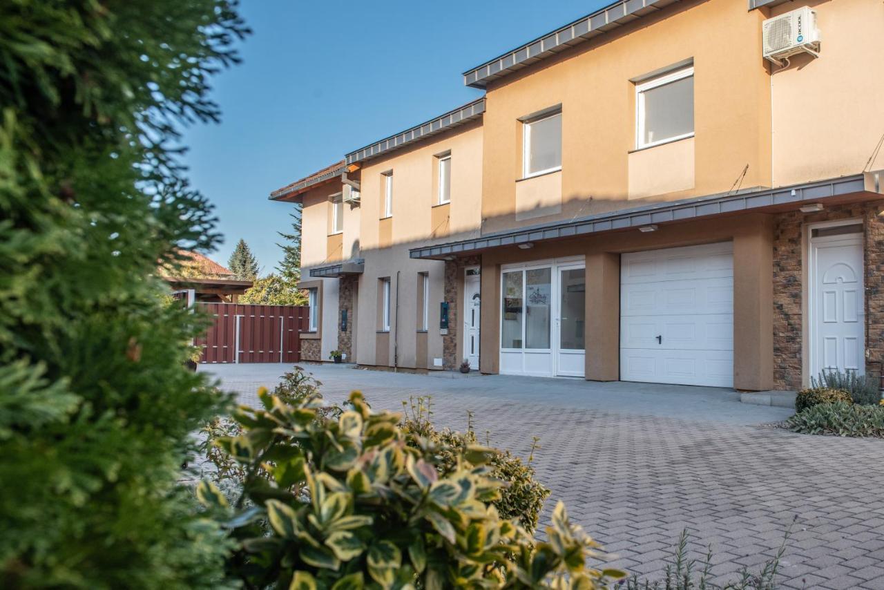 Chalet Keszthely Bagian luar foto