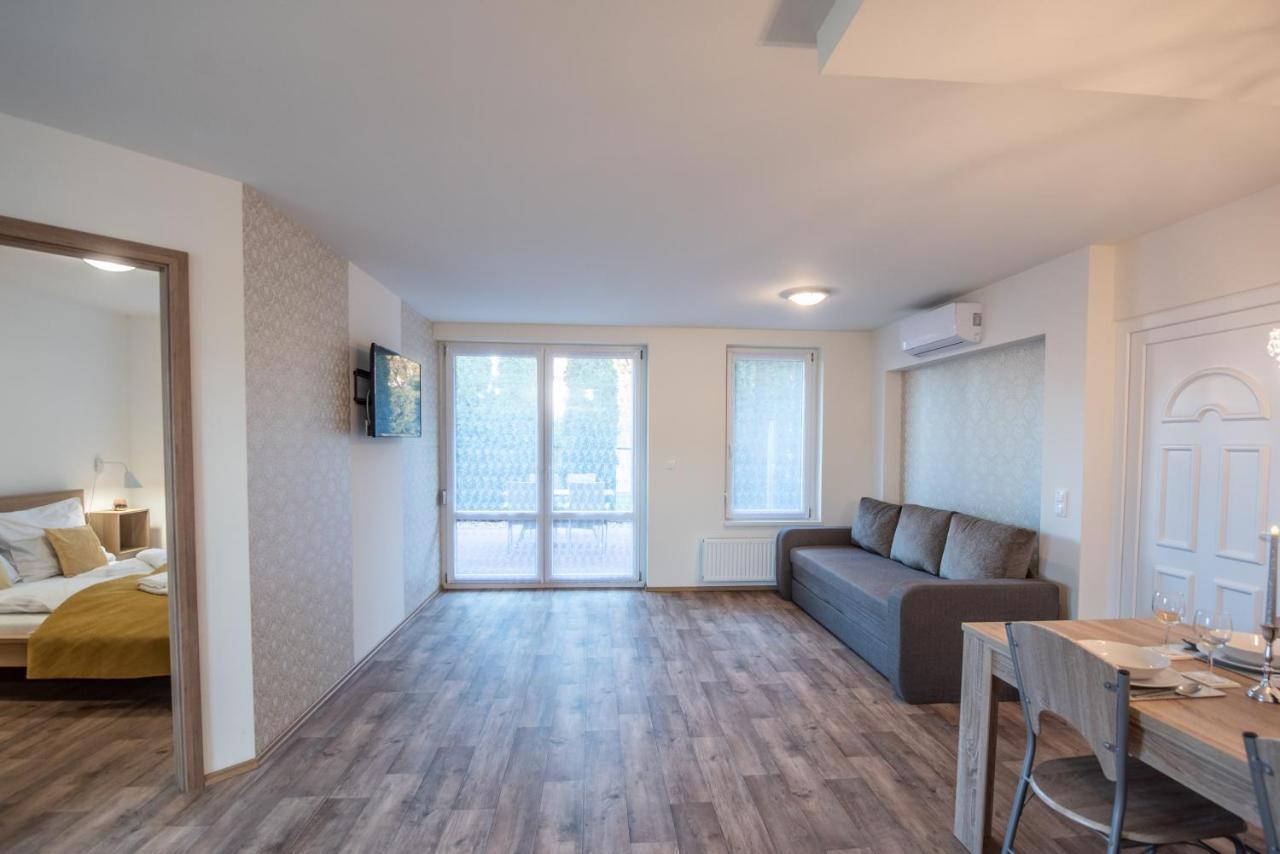 Chalet Keszthely Bagian luar foto